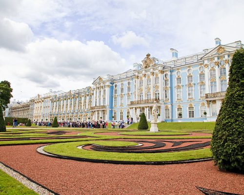 pushkin-ekaterininskiy-dvorets-park_108-2-52824433